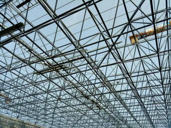 白银网架工程对于建筑结构的重要性？
